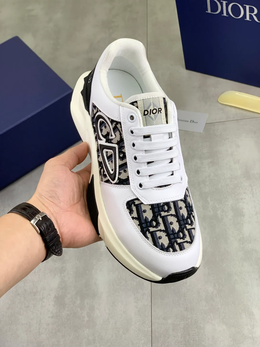 Men's Men's Shoes💰P440💰[New Style]🆘[Dior] 2025 Dior Original Lace-up Low-top Men's Shoes Classic casual shoes 🔥This model is the official classic model with high quality and made by famous original designers. It is made of high-quality cowhide with original materials➕comfortable and breathable mesh lining➕pigskin insole. The perfect last shape and generous and fashionable design have attracted many consumers and are suitable for drivers to drive🚗. What you want is the best quality in the market. Color: 4️⃣Color Code number: 38--44 (45 customized)